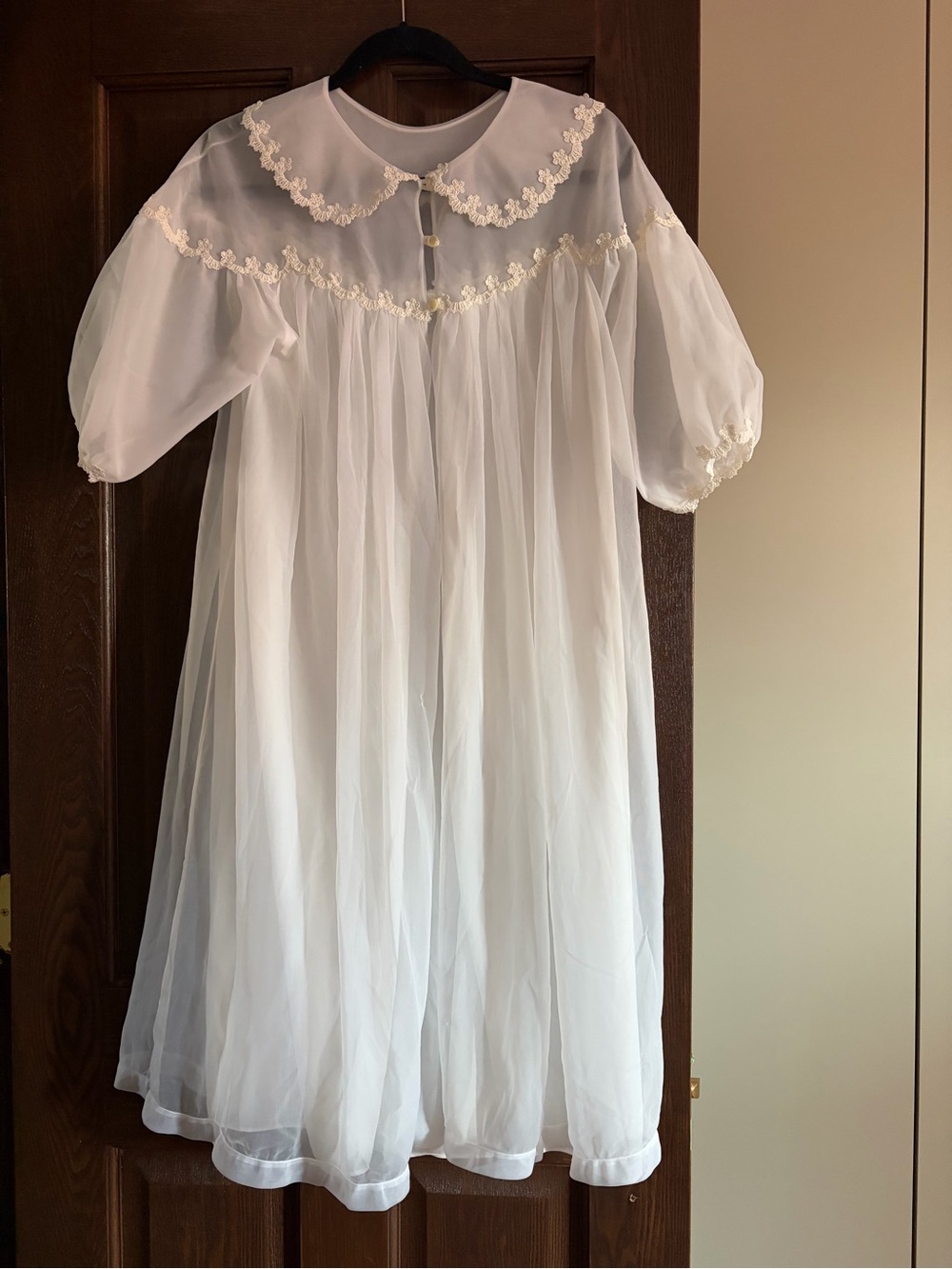 Sheer White Vintage Peignoir/Nightgown Robe with Lace Trim